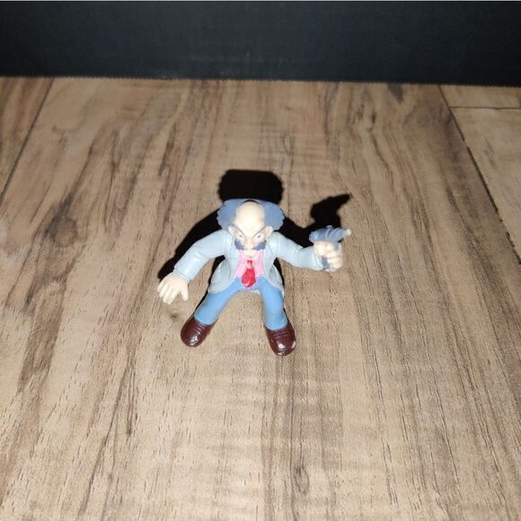 Dr Willy 1995 Collectible Capcom Mini Action Figure PVC Toy Bandai Mega Man - Picture 1 of 9